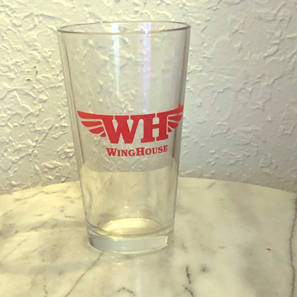 Winghouse pint glass